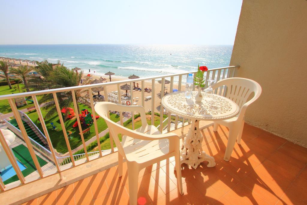 Beach Hotel Şarja Oda fotoğraf